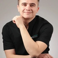 Fotografie medic stomatolog Dr. Adam Mihai Cristian